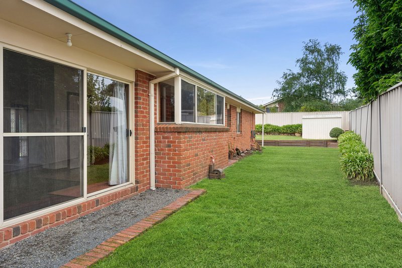 Photo - 42 Warren Street, Kyneton VIC 3444 - Image 9