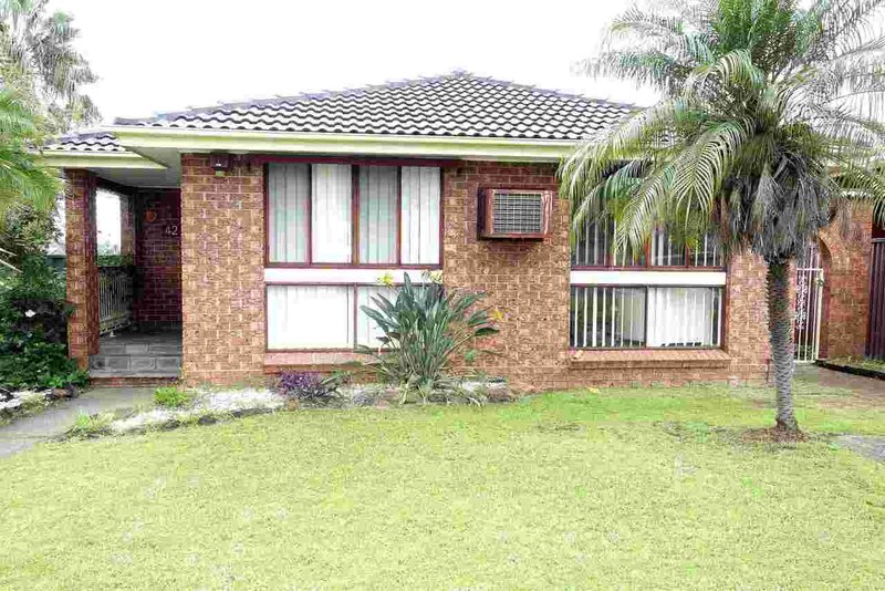 Photo - 42 Wearne Road, Bonnyrigg NSW 2177 - Image 14