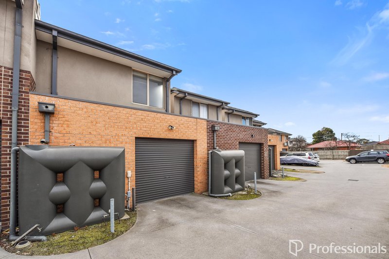 Photo - 42 Webster Street, Dandenong VIC 3175 - Image 10