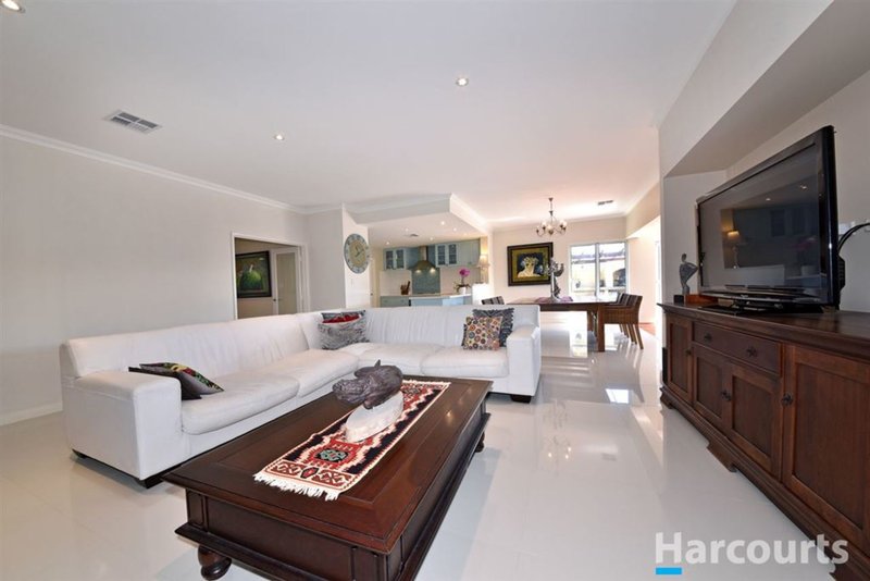 Photo - 42 Whitehorses Drive, Burns Beach WA 6028 - Image 15