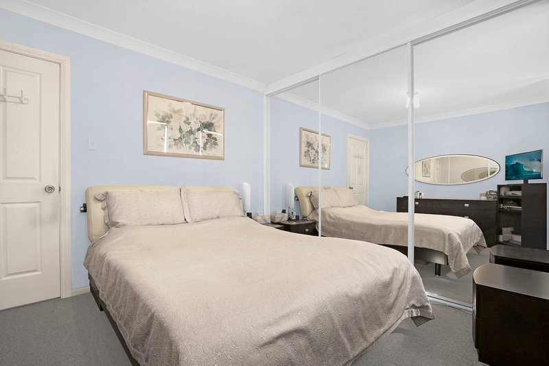 Photo - 4/2 Wilbur Street, Greenacre NSW 2190 - Image 5