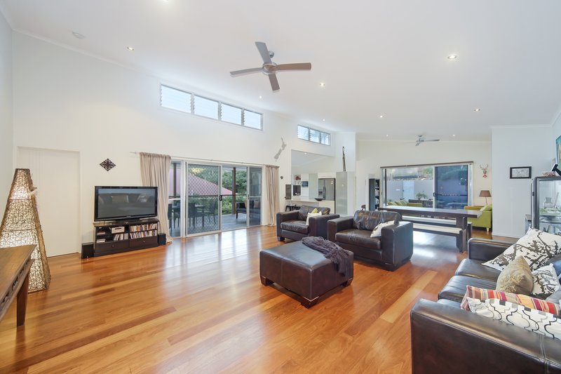 Photo - 42 Wilguy Crescent, Buderim QLD 4556 - Image 6