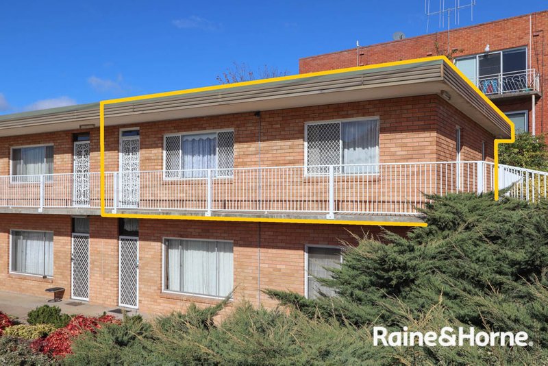 Photo - 4/2 William Street, Bathurst NSW 2795 - Image 1