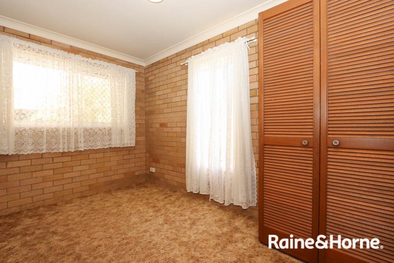 Photo - 4/2 William Street, Bathurst NSW 2795 - Image 7