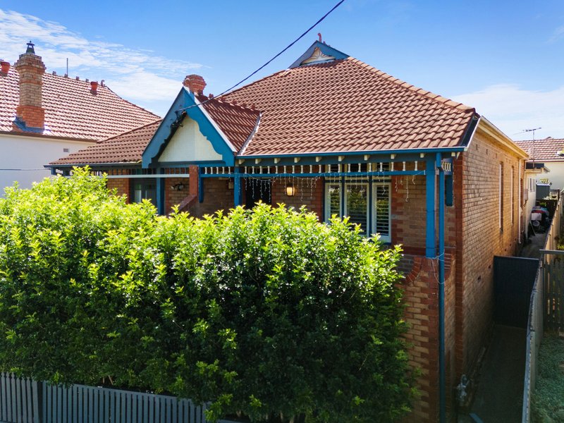 Photo - 42 Willison Road, Carlton NSW 2218 - Image 8