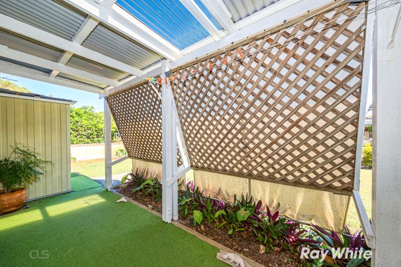 Photo - 42 Winnett Street, Woorim QLD 4507 - Image 16