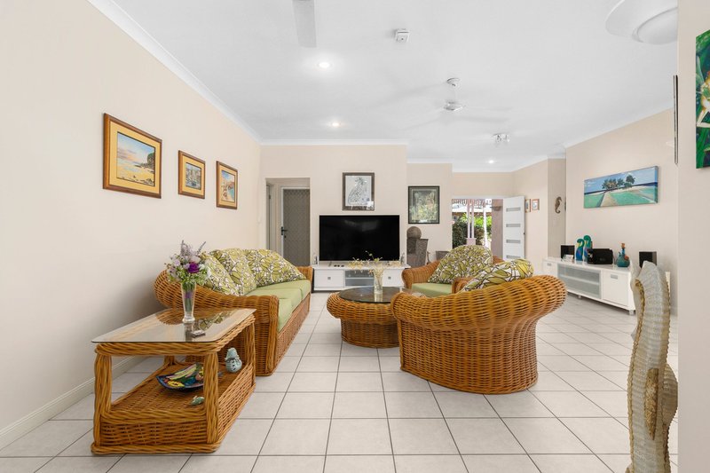 Photo - 42 Yule Avenue, Clifton Beach QLD 4879 - Image 3