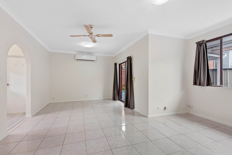 Photo - 4/20-22 St Georges Road, Bexley NSW 2207 - Image 3