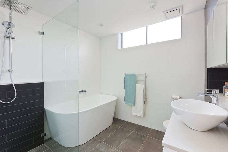 Photo - 4/20-24 Koorala Street, Manly Vale NSW 2093 - Image 3