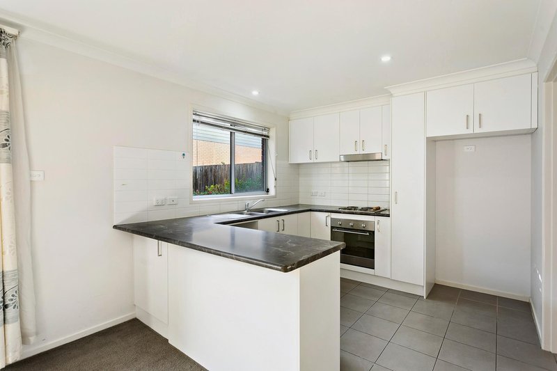 Photo - 420 Antill Street, Watson ACT 2602 - Image 4