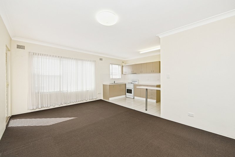 Photo - 4/20 Broadway , Punchbowl NSW 2196 - Image 2