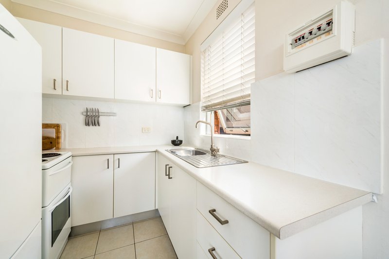 Photo - 4/20 Florence Street, Cremorne NSW 2090 - Image 4