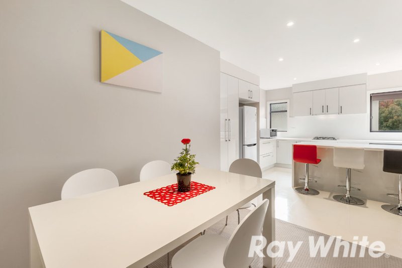 4/20 Hughes Street, Burwood VIC 3125