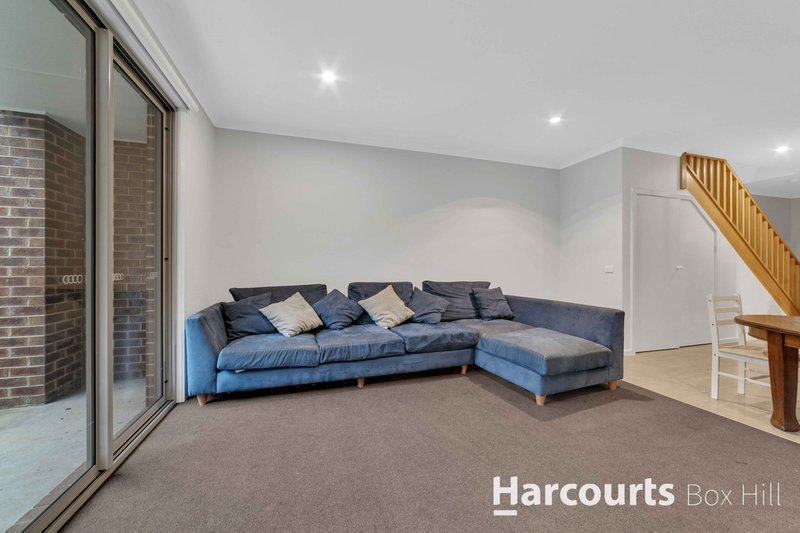 Photo - 4/20 Irvine Crescent, Brunswick West VIC 3055 - Image 4