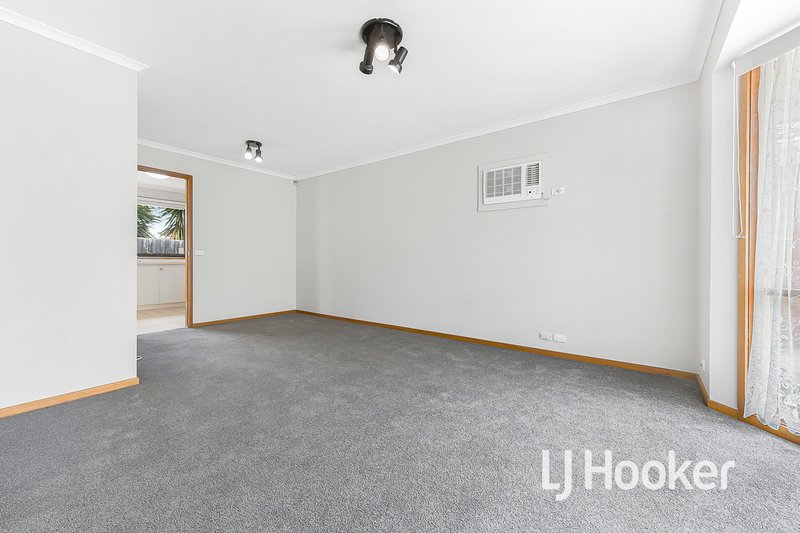 Photo - 4/20 Kelvinside Road, Noble Park VIC 3174 - Image 5