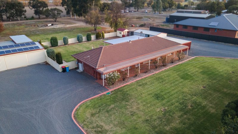 Photo - 420 Poplar Avenue, Orrvale VIC 3631 - Image 4