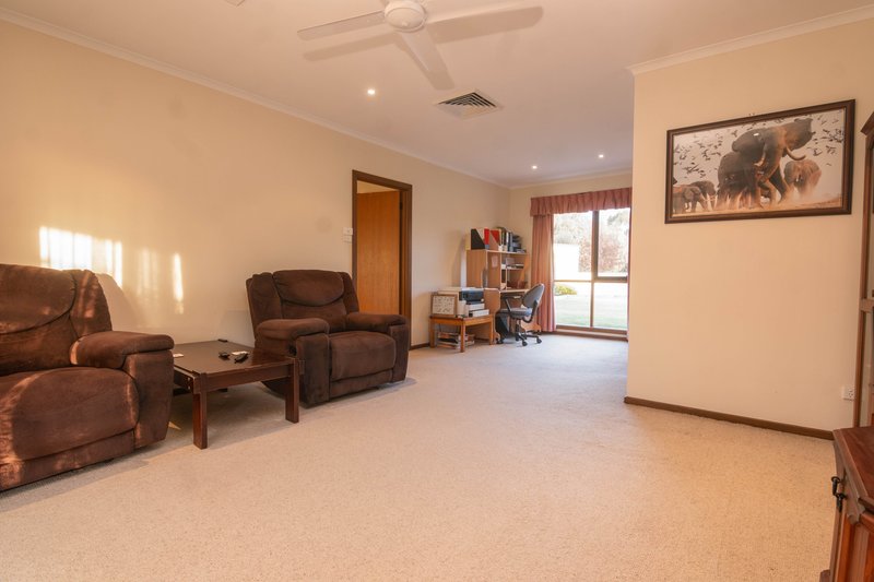 Photo - 420 Poplar Avenue, Orrvale VIC 3631 - Image 17