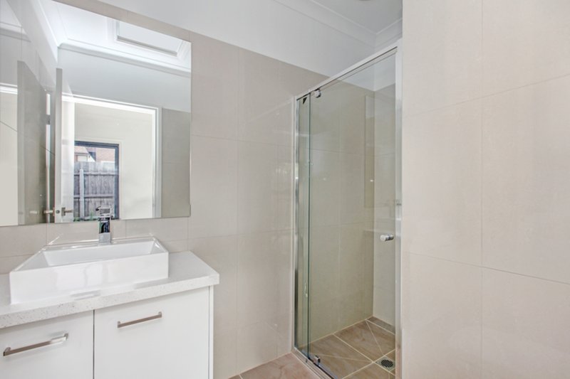 Photo - 4/20 Purinuan Road, Reservoir VIC 3073 - Image 5