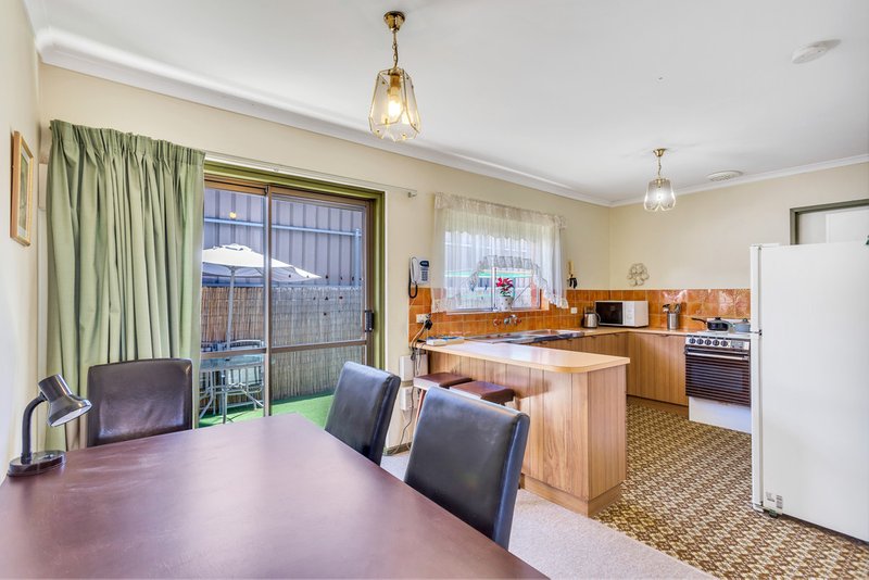 Photo - 4/20 Riddell Road, Holden Hill SA 5088 - Image 3