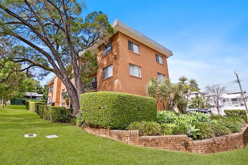 Photo - 4/20 Somervell Street, Annerley QLD 4103 - Image 1