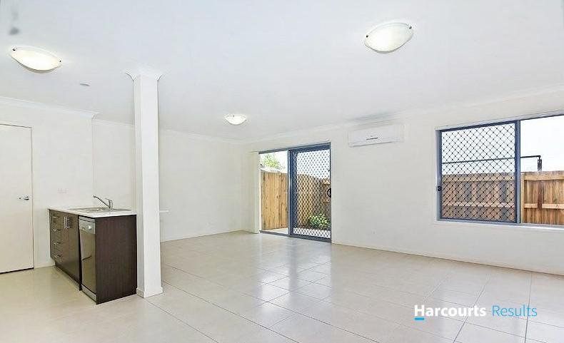 Photo - 4/20 Stockton Street, Calamvale QLD 4116 - Image 2