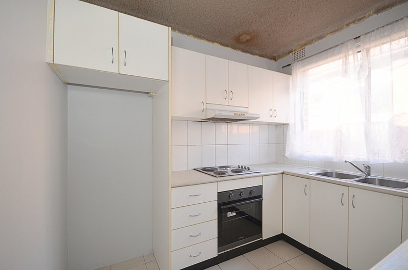 Photo - 4/20 Wigram Street, Harris Park NSW 2150 - Image 3