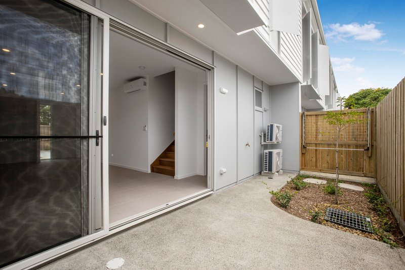 Photo - 4/20 Yinni Street, Maroochydore QLD 4558 - Image 5