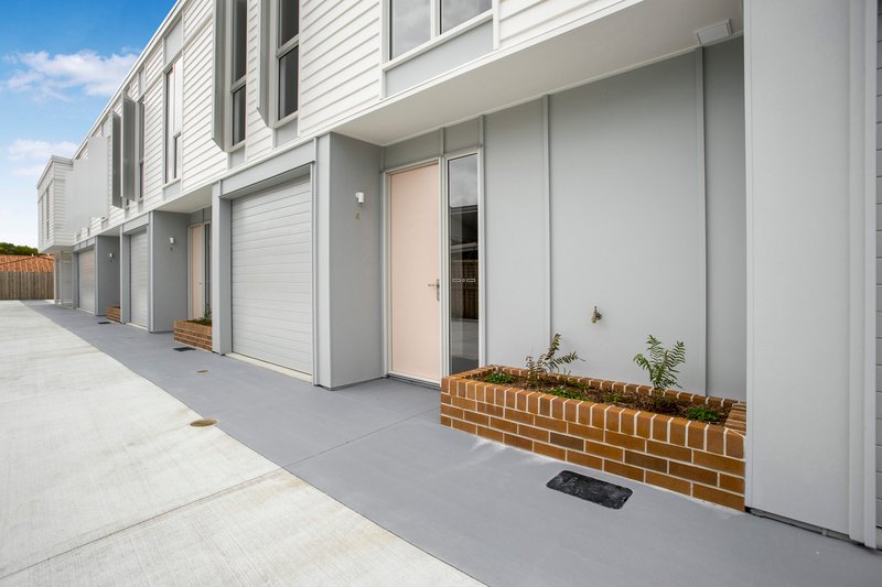 Photo - 4/20 Yinni Street, Maroochydore QLD 4558 - Image 12