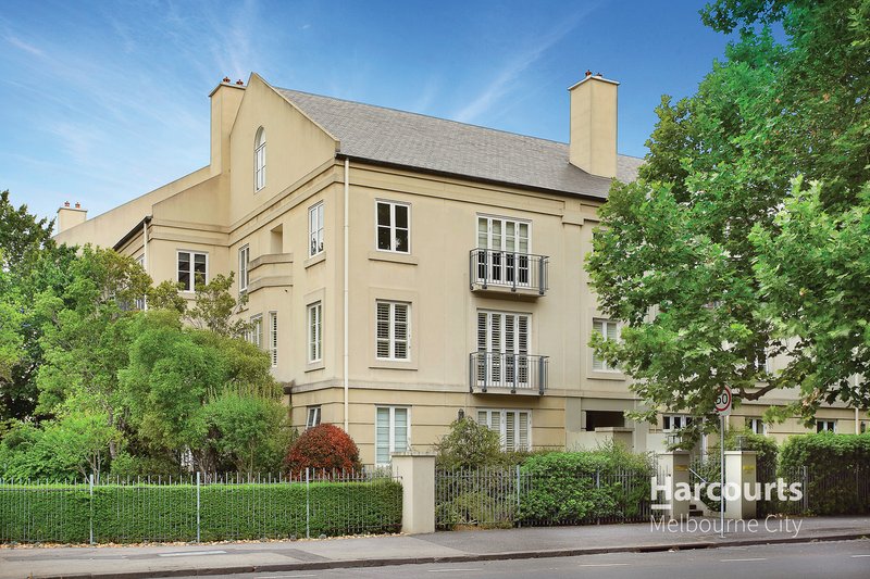 4/201 Wellington Parade South, East Melbourne VIC 3002