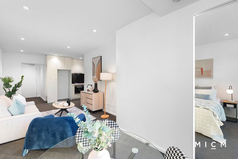 Photo - 4203/601 Little Lonsdale Street, Melbourne VIC 3000 - Image 7