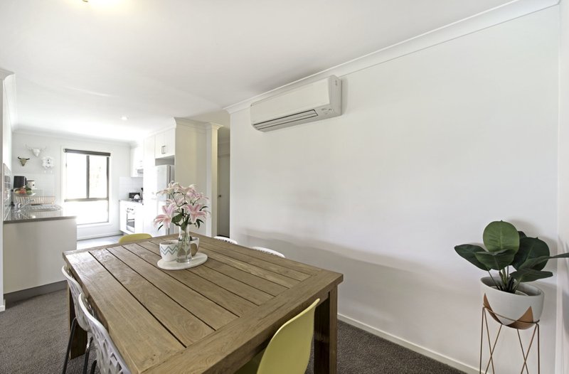 Photo - 4/204 Macfarlane Burnet Avenue, Macgregor ACT 2615 - Image 9