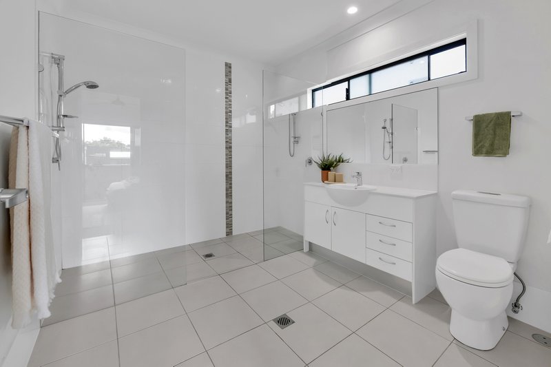 Photo - 4/206 Nerang Road, Southport QLD 4215 - Image 15