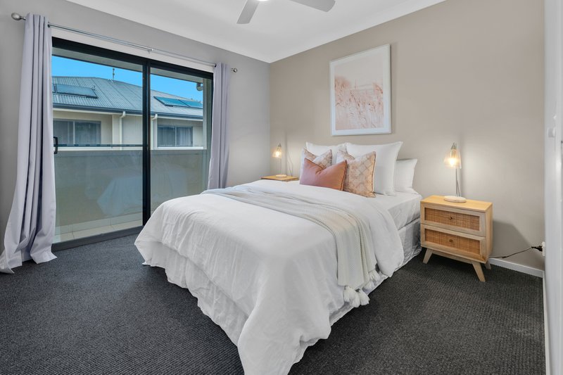 Photo - 4/206 Nerang Road, Southport QLD 4215 - Image 16