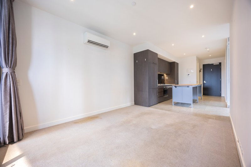 Photo - 4207/120 A'Beckett Street, Melbourne VIC 3000 - Image 2