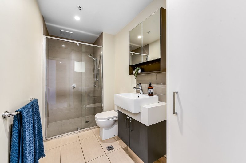 Photo - 420/80 Cheltenham Road, Dandenong VIC 3175 - Image 8