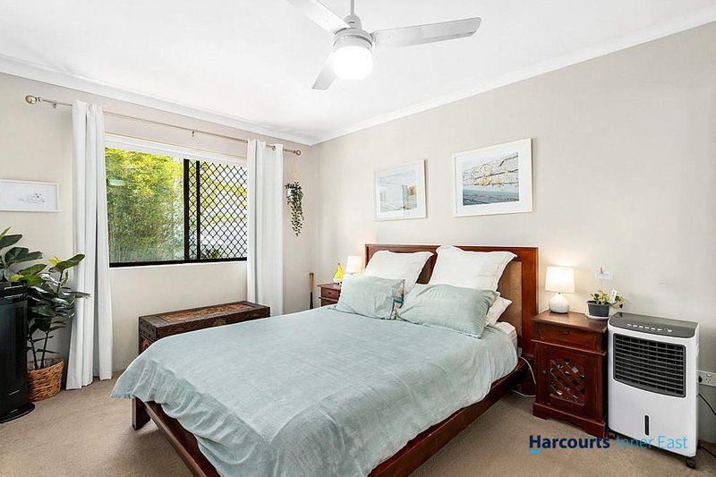 Photo - 4/209 Brisbane Street, Bulimba QLD 4171 - Image 6