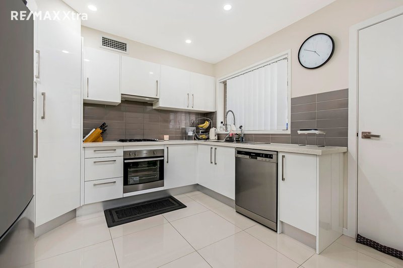 Photo - 4/21-23 Derby Street, Rooty Hill NSW 2766 - Image 3