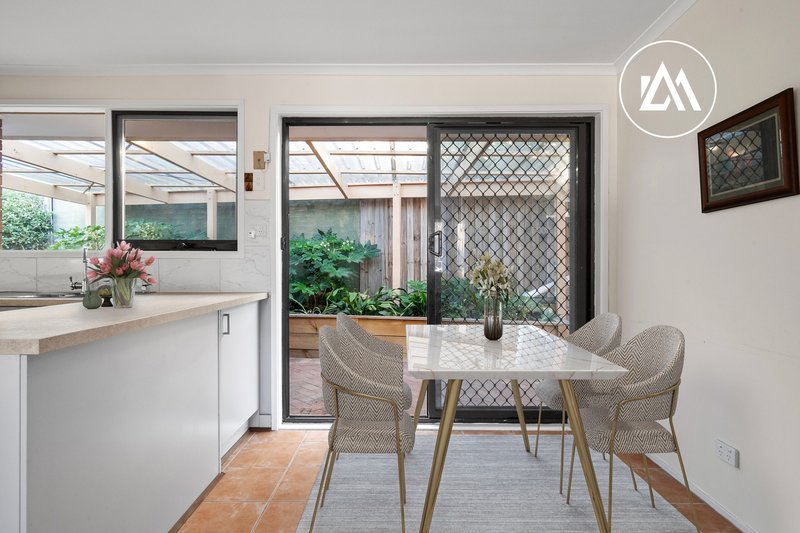 Photo - 4/21-25 Denbigh Street, Frankston VIC 3199 - Image 4