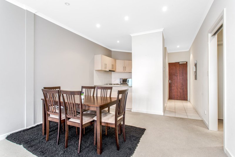 Photo - 4/21-25 Goodall Parade, Mawson Lakes SA 5095 - Image 4