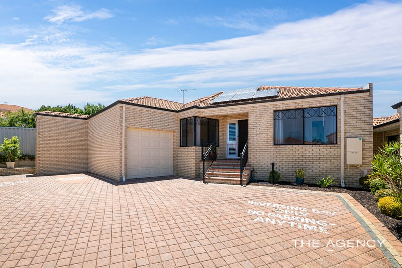 4/21 Blackwattle Parade, Padbury WA 6025