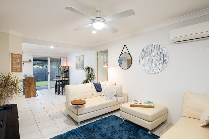 Photo - 4/21 Chessom Street, Mitchelton QLD 4053 - Image 3