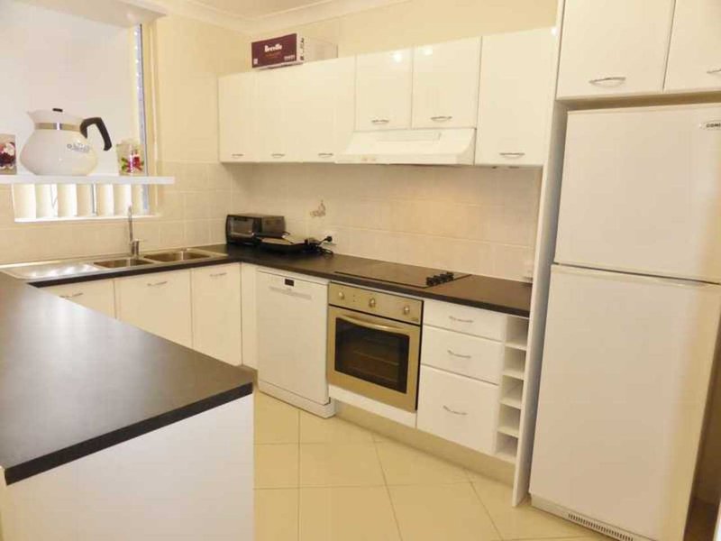 Photo - 4/21 Cross Street 'Lenton Close' , Forster NSW 2428 - Image 3