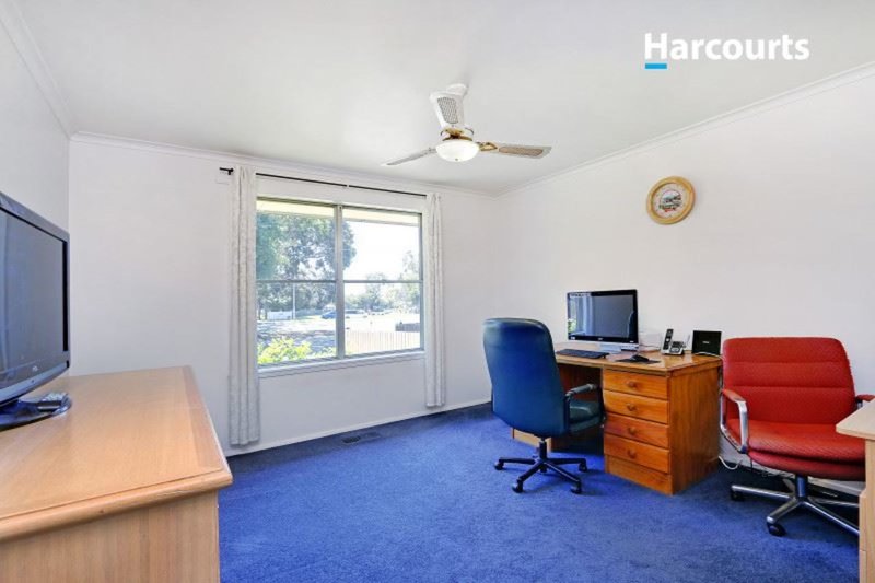 Photo - 421 Frankston Dandenong Road, Frankston North VIC 3200 - Image 9