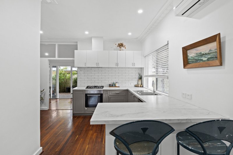 Photo - 421 Light Street, Dianella WA 6059 - Image 6