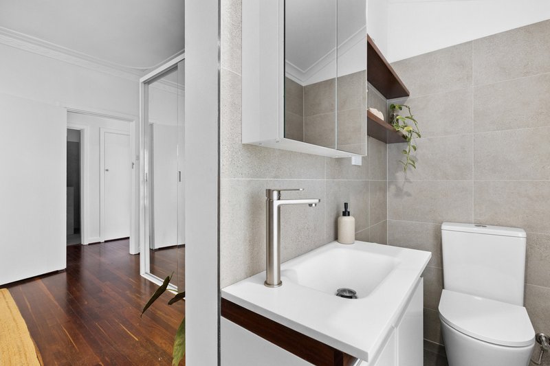 Photo - 421 Light Street, Dianella WA 6059 - Image 14