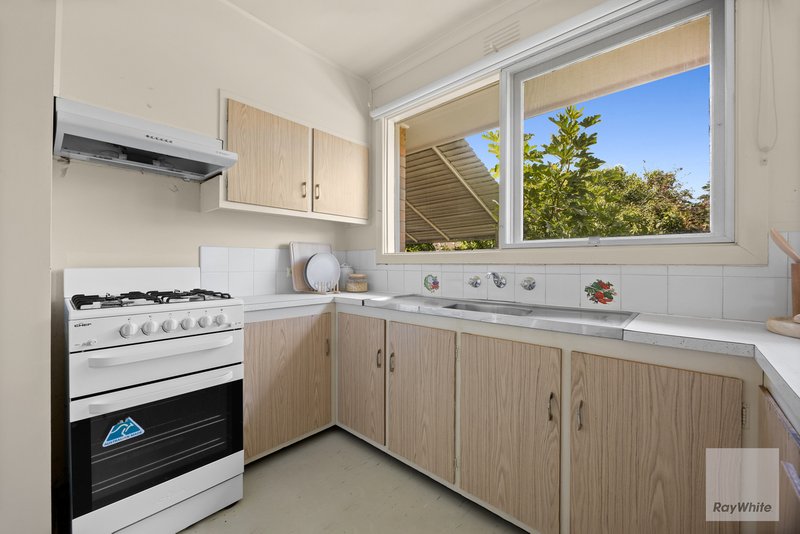 Photo - 4/21 Thames Street, Box Hill VIC 3128 - Image 4