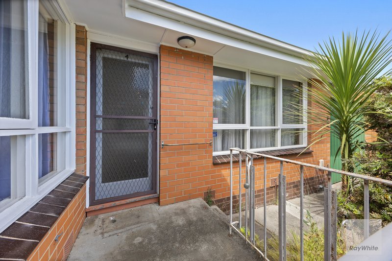 Photo - 4/21 Thames Street, Box Hill VIC 3128 - Image 11