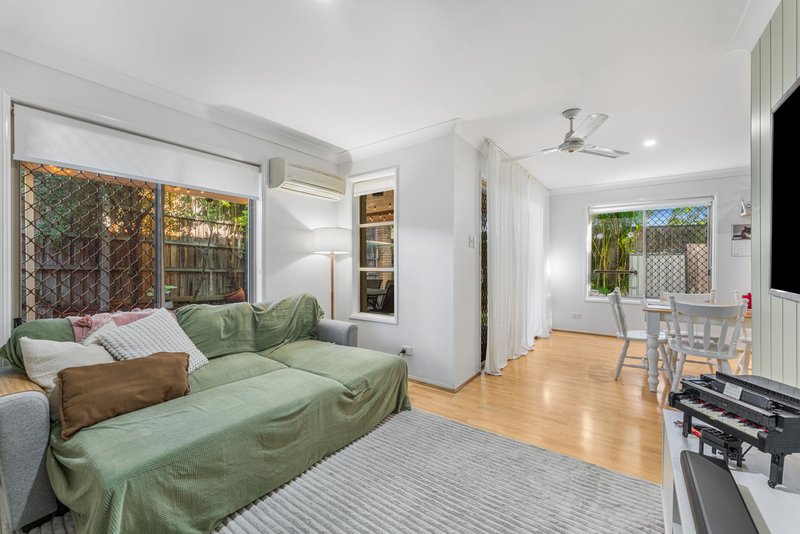 Photo - 42/11 Oakmont Avenue, Oxley QLD 4075 - Image 2