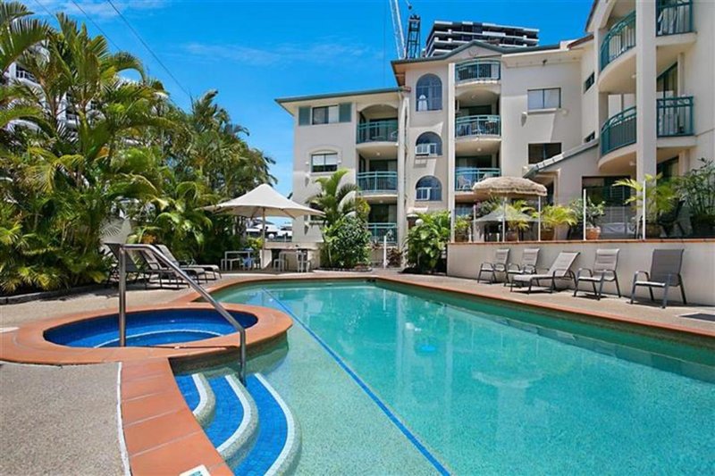 Photo - 42/112 Surf Parade, Broadbeach QLD 4218 - Image 11