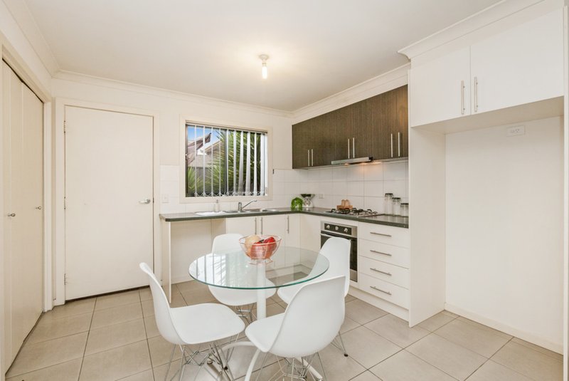 Photo - 42/12 Kirkland Court, Epping VIC 3076 - Image 2